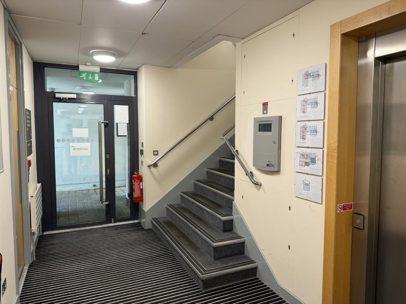 Buckingham House Accommodation Entrance Lobby with Lift 